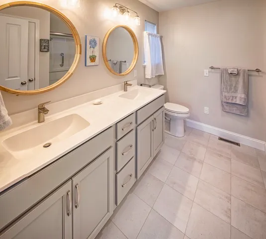 $559,900 | 16 B Lunas Avenue, Epping, NH 03042