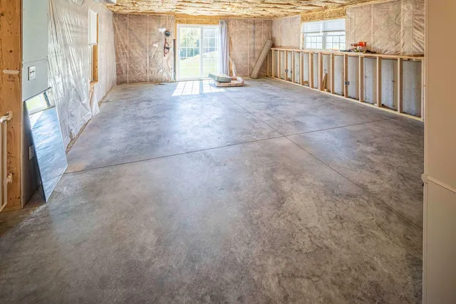 $559,900 | 16 B Lunas Avenue, Epping, NH 03042