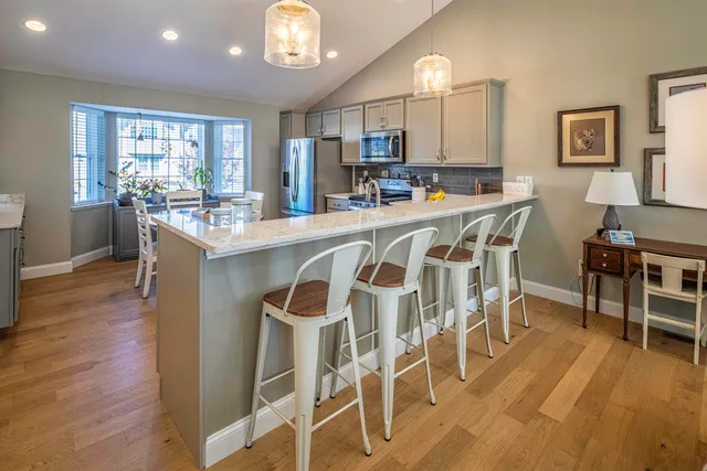 $559,900 | 16 B Lunas Avenue, Epping, NH 03042