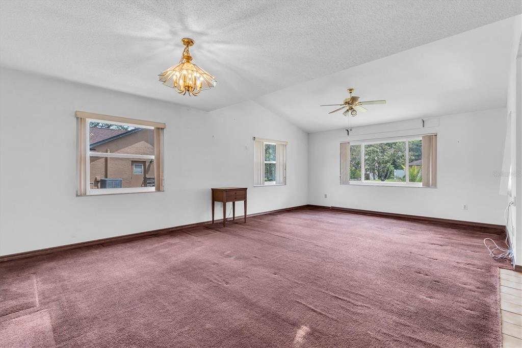 3405 Brian Road South Palm Harbor, FL 34685 - Photo 10 of 37