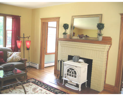 9 Ravenna Road Boston, MA 02132 - Photo 3 of 7 Gallery Image 3