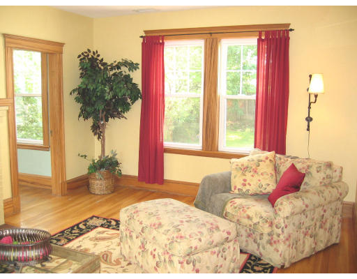 9 Ravenna Road Boston, MA 02132 - Photo 4 of 7 Gallery Image 4