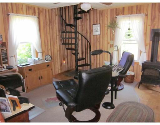 5 1st Street Biddeford, ME 04006 - Photo 8 of 18 Den/Family/Great Room.