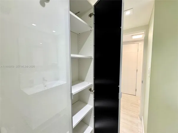 $2,650 | 210 174th Street, Unit 816, Sunny Isles Beach, FL 33160
