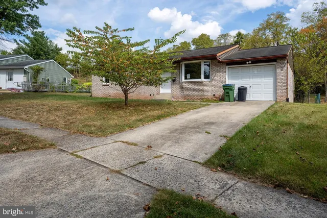 $2,200 | 3748 Tudor Drive, Harrisburg, PA 17109