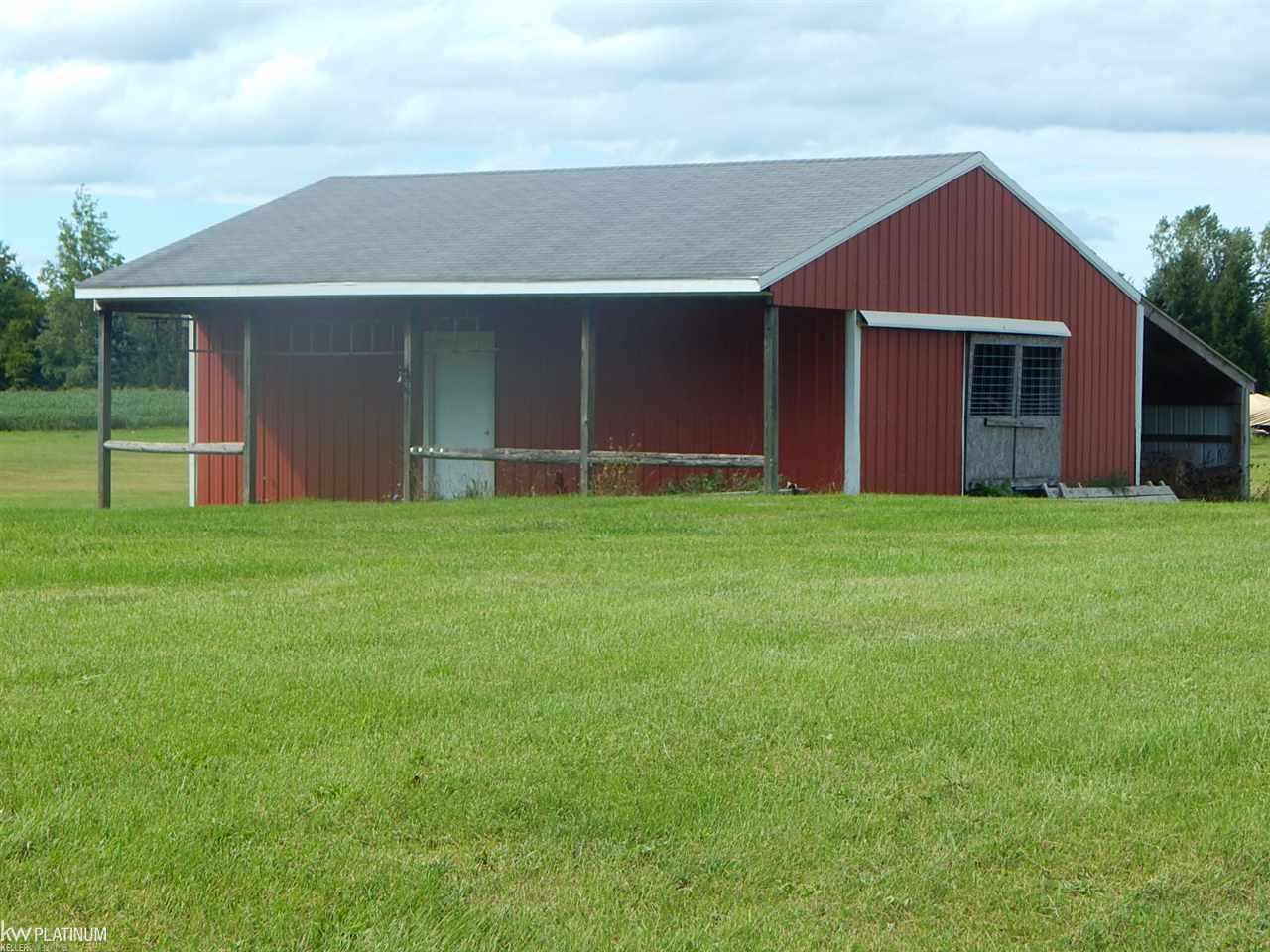 3162 Breen Road Emmett, MI 48022 - Photo 11 of 37 31358854-10.JPG