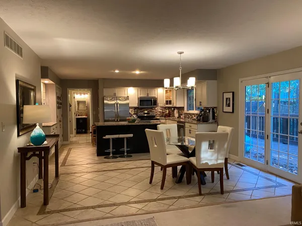 $3,495 | 2206 East Autumn Drive, Bloomington, IN 47401