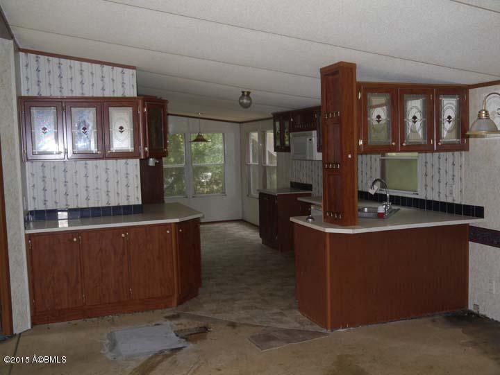 949 Sams Point Road Beaufort, SC 29907 - Photo 11 of 14 _1100457