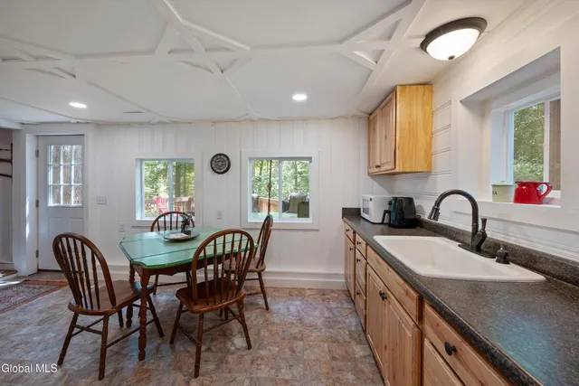 $237,900 | 94 Sagamore Street, Lake Luzerne, NY 12846