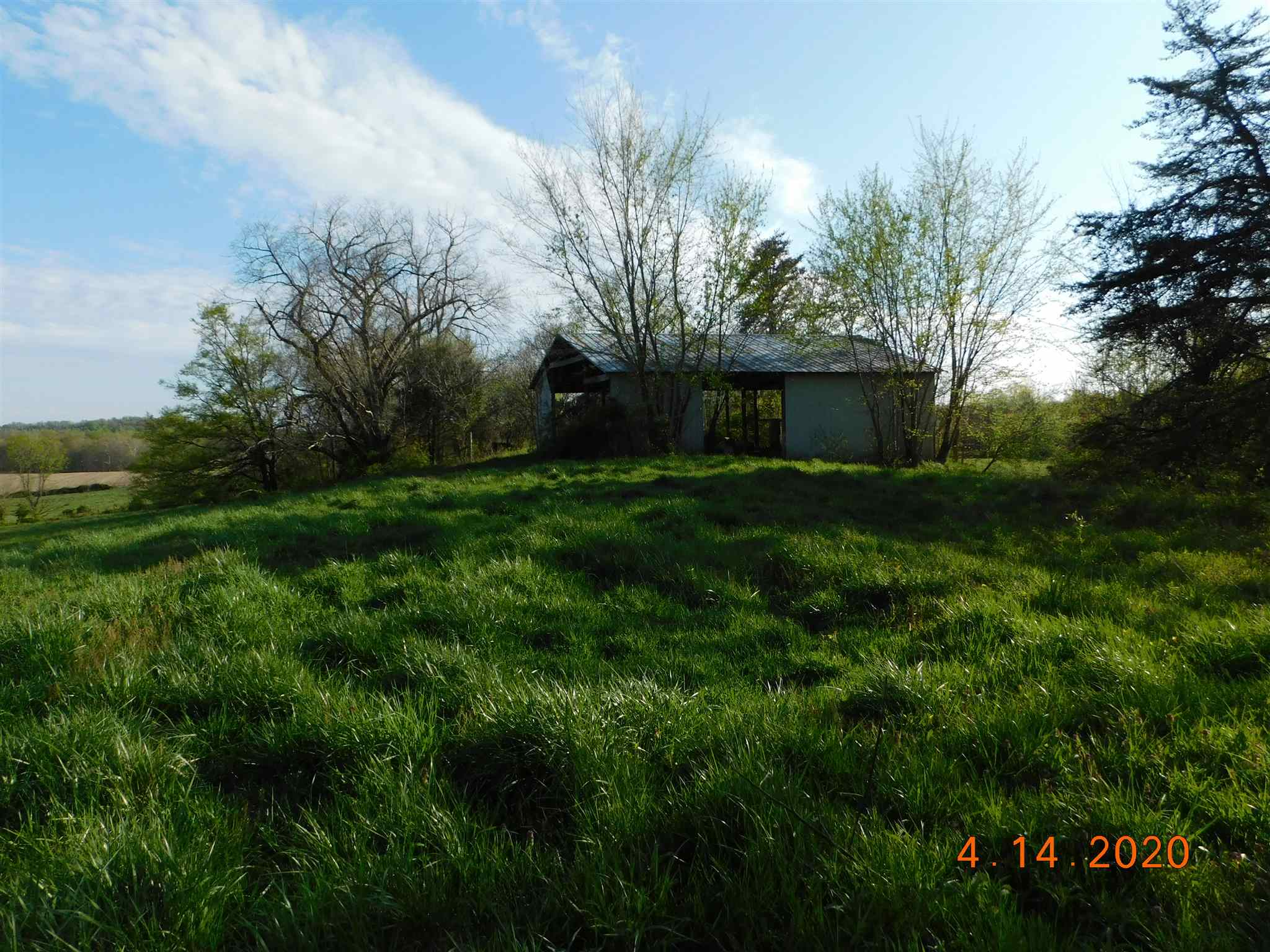 210 West Zoo Road English, IN 47118 - Photo 14 of 15 Gallery Image 14