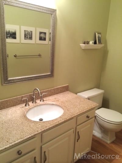 2965 Leyton Court Rochester Hills, MI 48306 - Photo 10 of 21