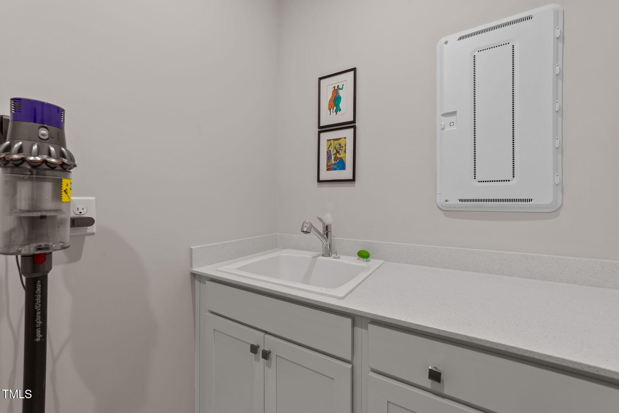 71 Secretariat Drive Clayton, NC 27520 - Photo 32 of 46 44-web-or-mls-VB4A3259