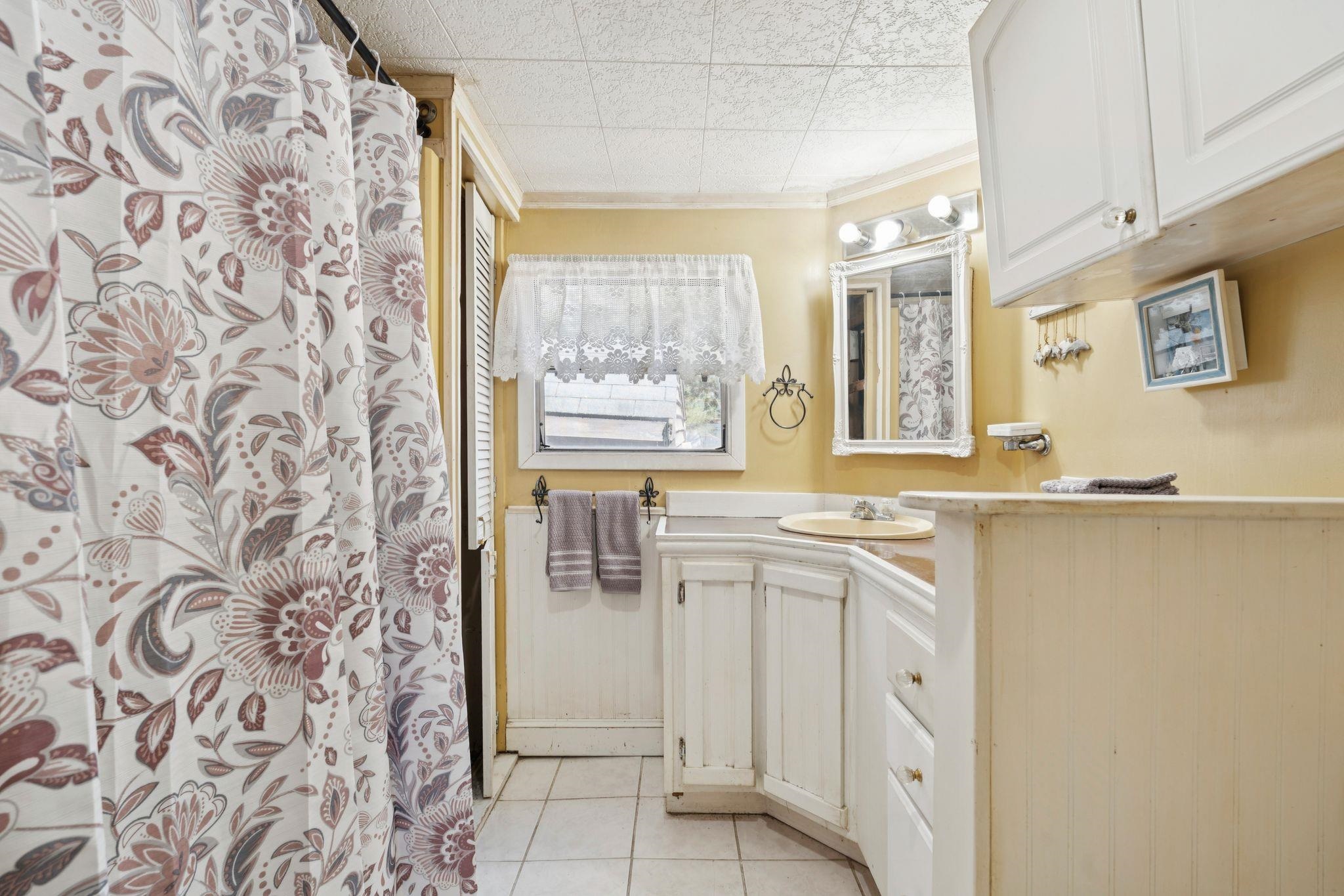 67 Periwinkle Drive Rochester, NH 03868 - Photo 21 of 32 Gallery Image 21