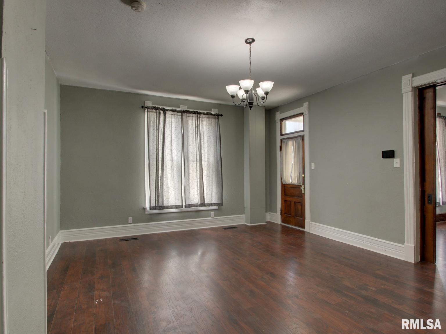 621 South 17th Street Quincy, IL 62301 - Photo 6 of 29