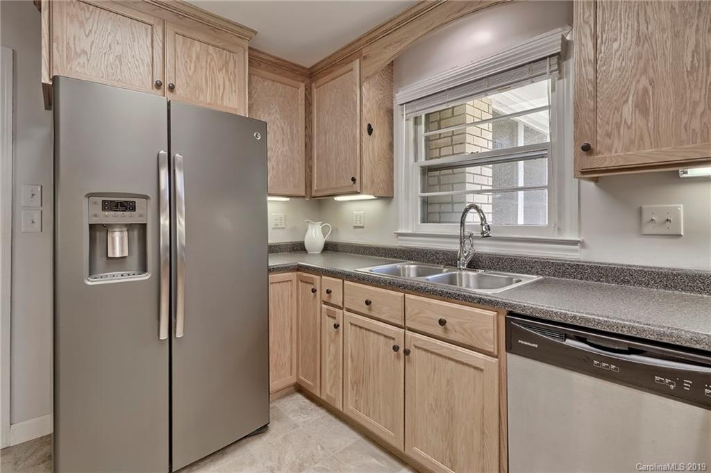 241 South Mccoy Road Salisbury, NC 28144 - Photo 8 of 48