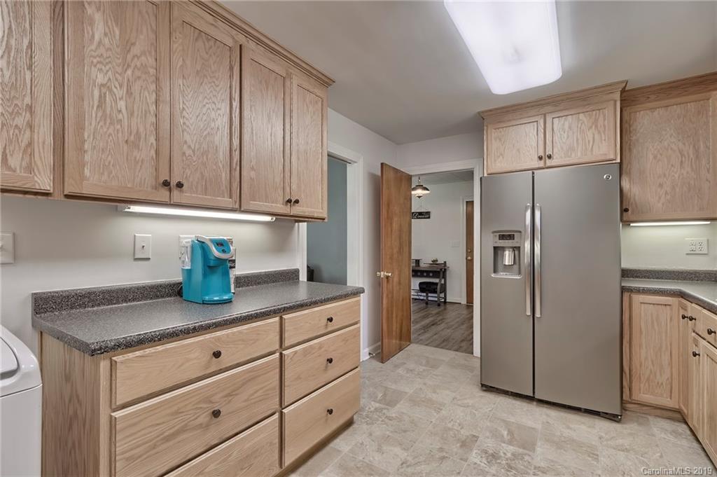 241 South Mccoy Road Salisbury, NC 28144 - Photo 9 of 48