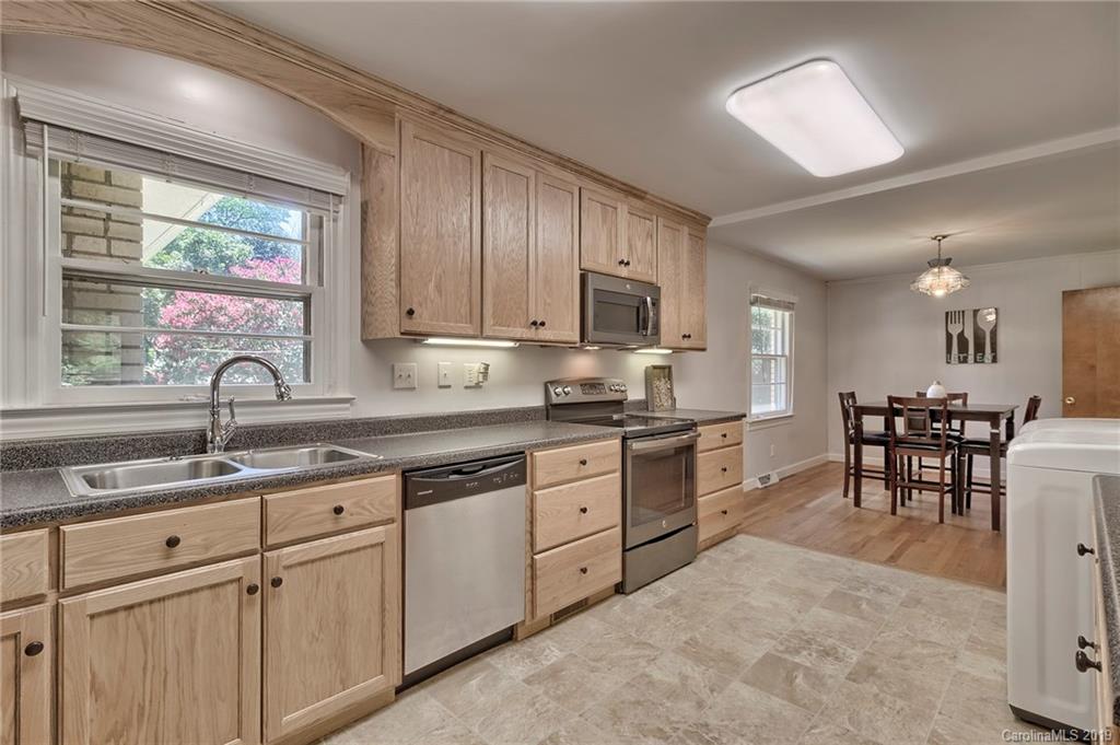 241 South Mccoy Road Salisbury, NC 28144 - Photo 10 of 48