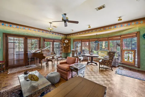 $1,795,000 | 2036 Brentwood Drive, Houston, TX 77019