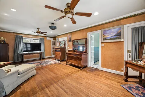 $1,795,000 | 2036 Brentwood Drive, Houston, TX 77019
