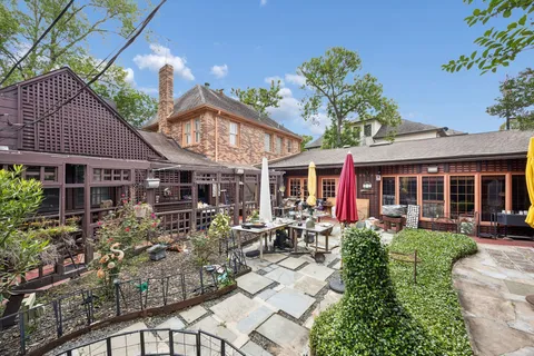 $1,795,000 | 2036 Brentwood Drive, Houston, TX 77019