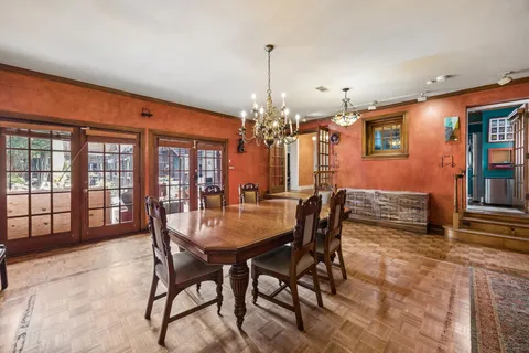 $1,795,000 | 2036 Brentwood Drive, Houston, TX 77019