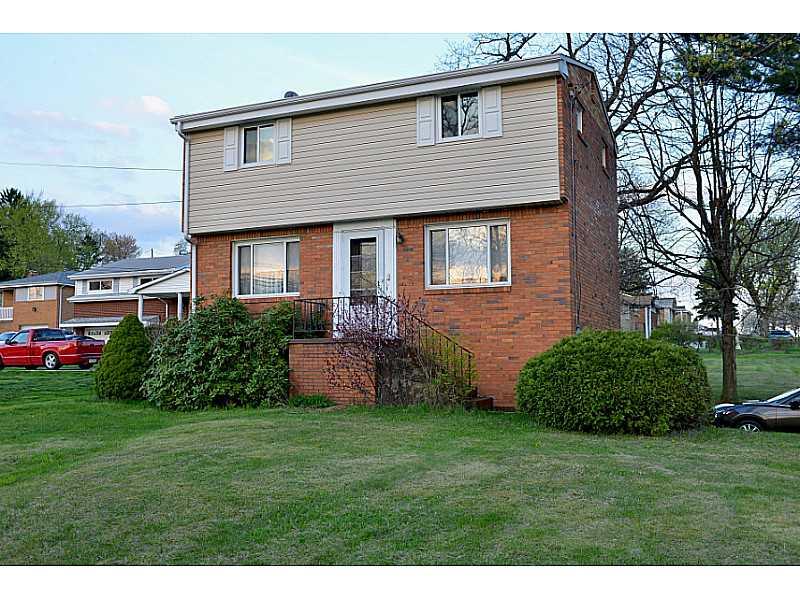 1074 Silver Lane McKees Rocks, PA 15136 - Photo 1 of 15 Exterior Front.