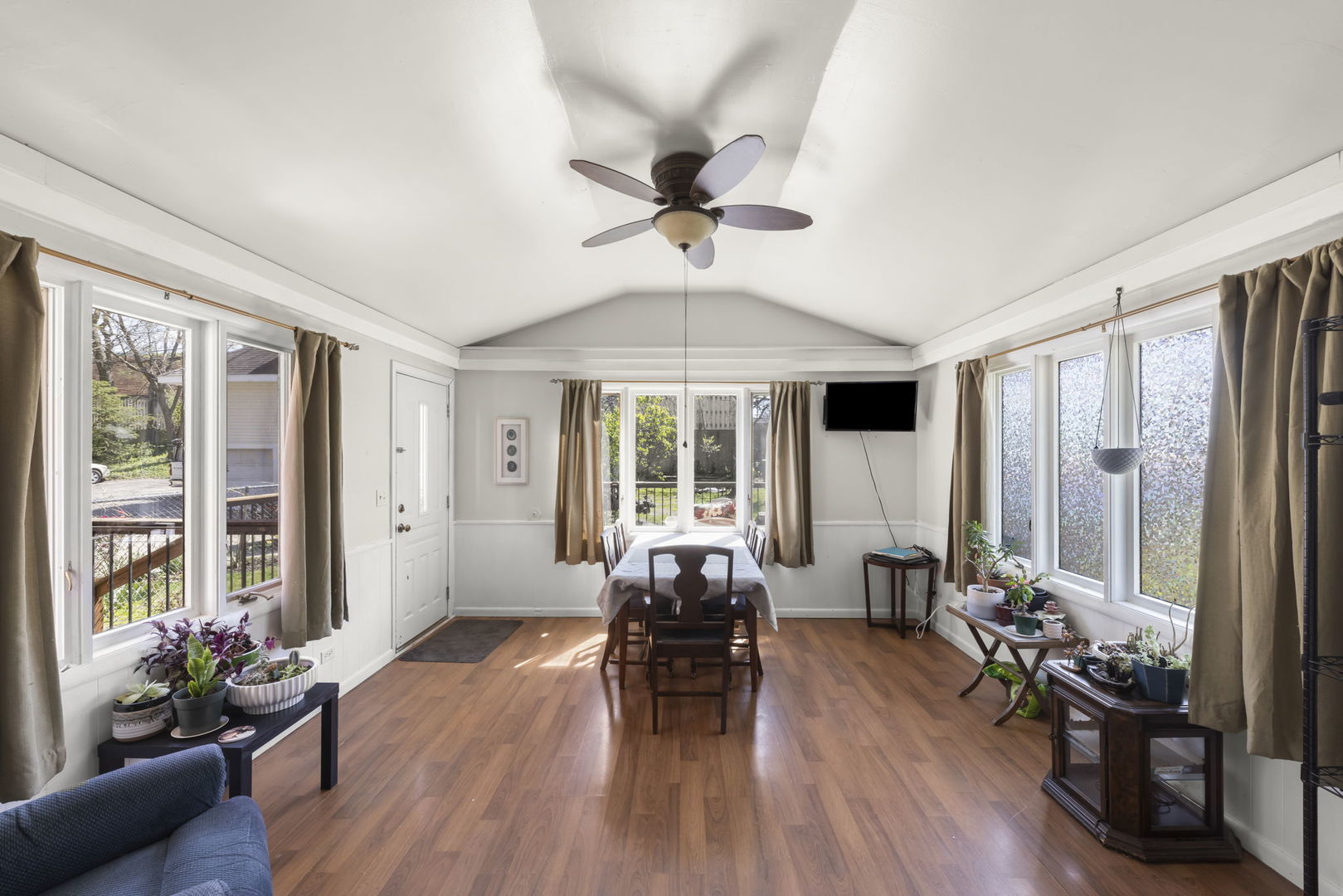 208 West Locust Street DeKalb, IL 60115 - Photo 7 of 26 a living room with furniture and wooden floor