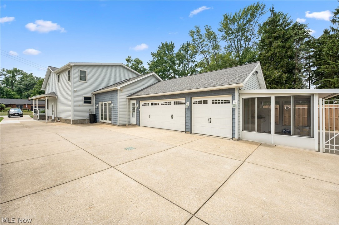 22656 Mastick Road Fairview Park, OH 44126 - Photo 44 of 45