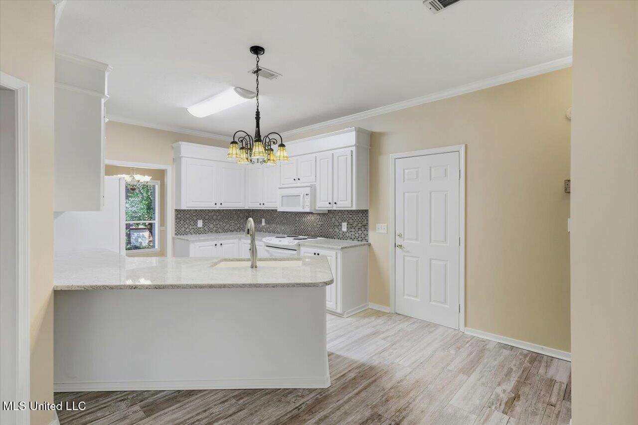 414 Violet Drive Madison, MS 39110 - Photo 16 of 33 16-414 Violet Dr _ Home Tours MS