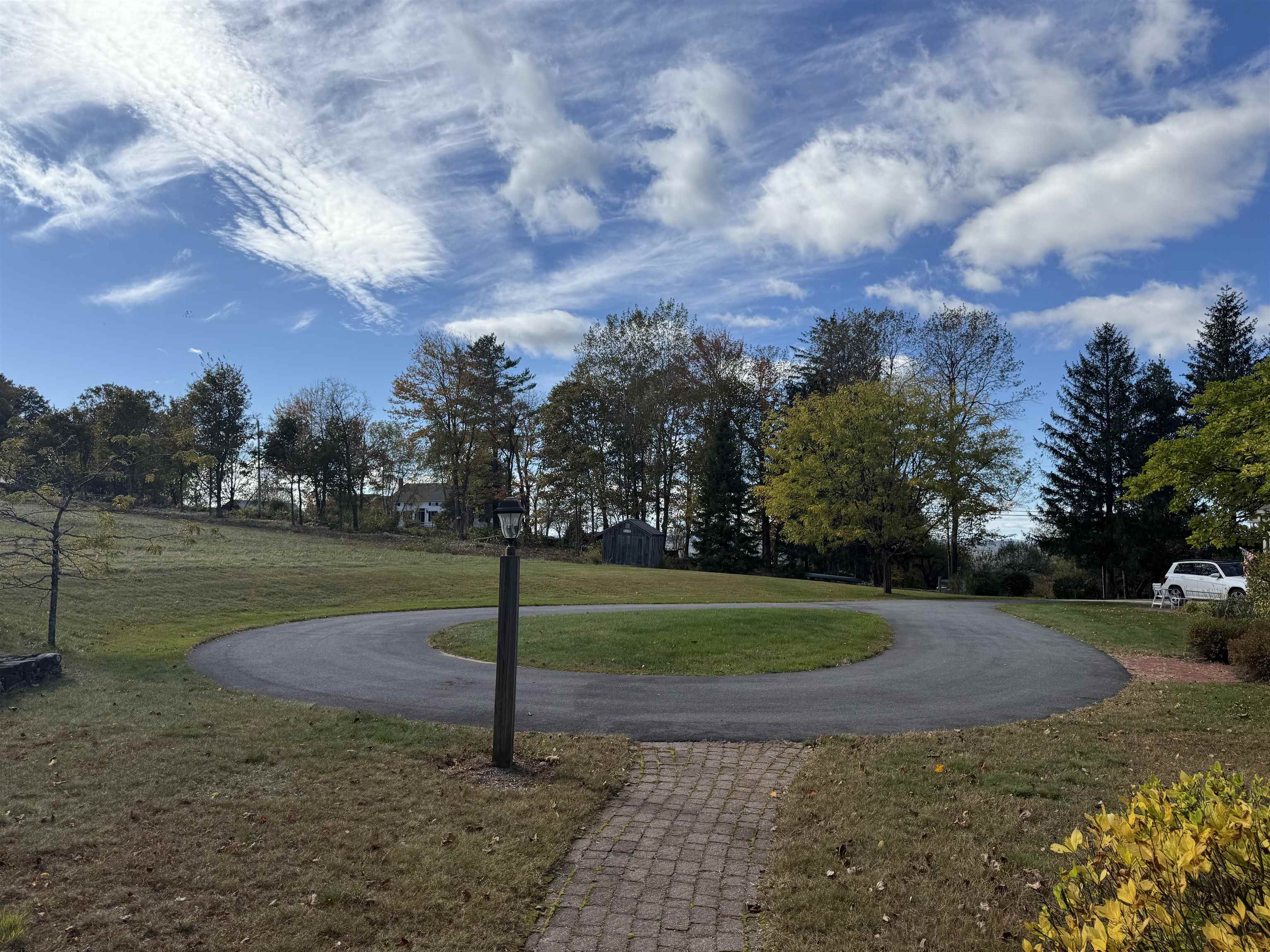 69 Putney Hill Road Hopkinton, NH 03229 - Photo 4 of 14