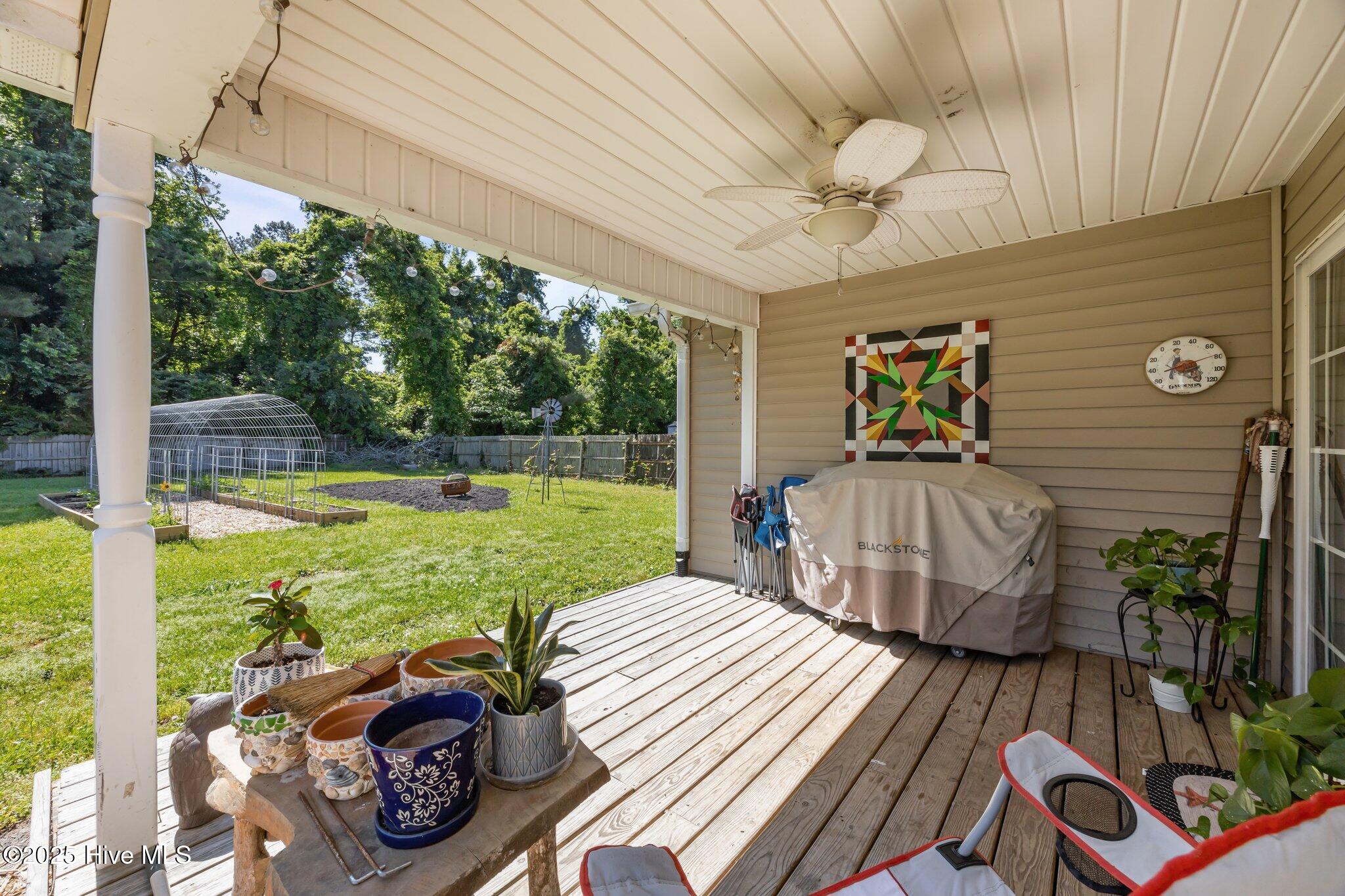 1176 Tebo Road New Bern, NC 28562 - Photo 23 of 41 23-web-or-mls-0C0A6322