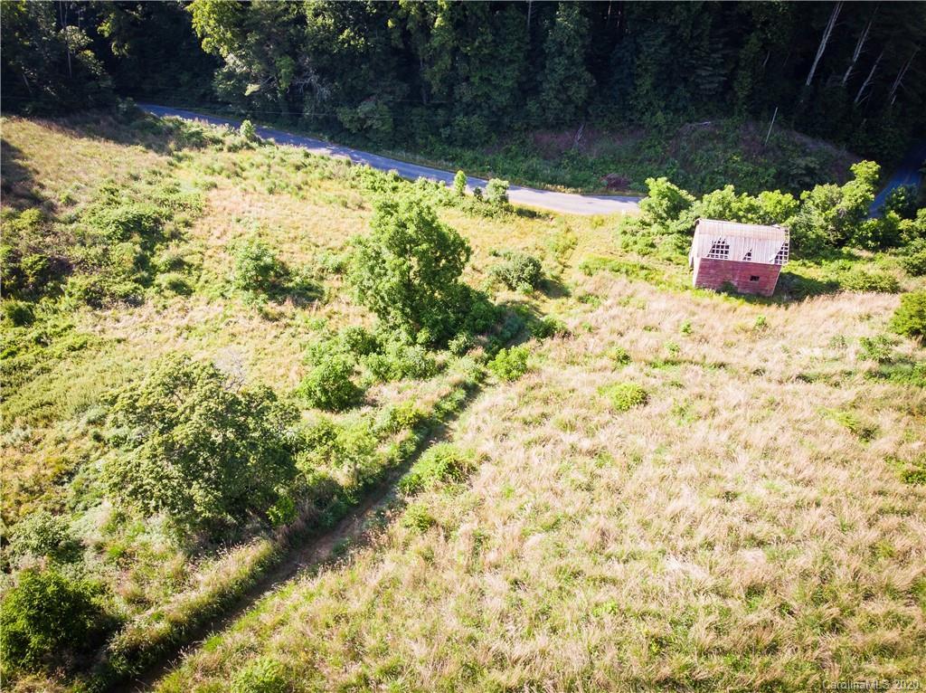 631 Morgan Branch Road Marshall, NC 28753 - Photo 11 of 28 Gallery Image 11