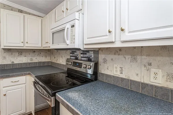 $180,000 | 210 East Pierce Street, Warsaw, NC 28398