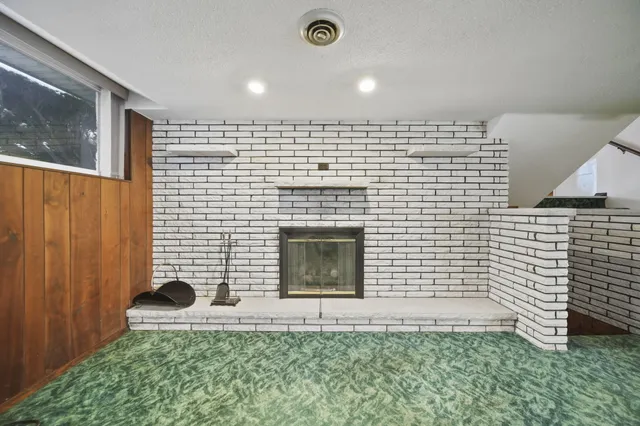 $284,875 | 11495 West Carleton Road, Clayton, MI 49235