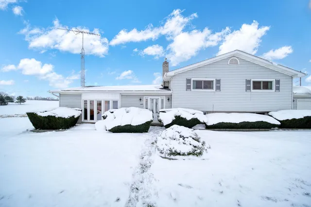 $284,875 | 11495 West Carleton Road, Clayton, MI 49235