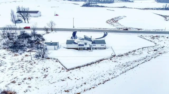 $284,875 | 11495 West Carleton Road, Clayton, MI 49235