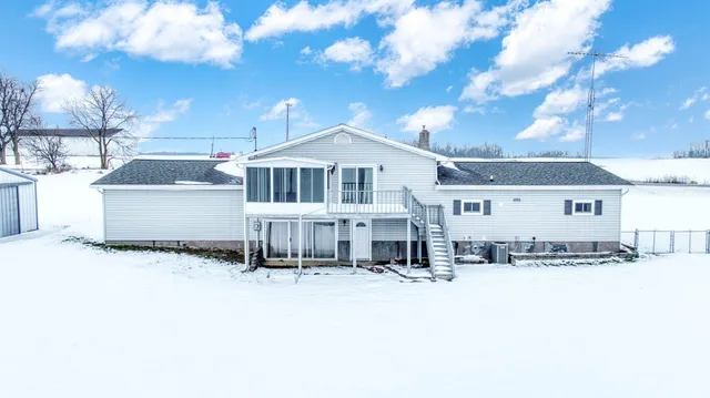 $284,875 | 11495 West Carleton Road, Clayton, MI 49235