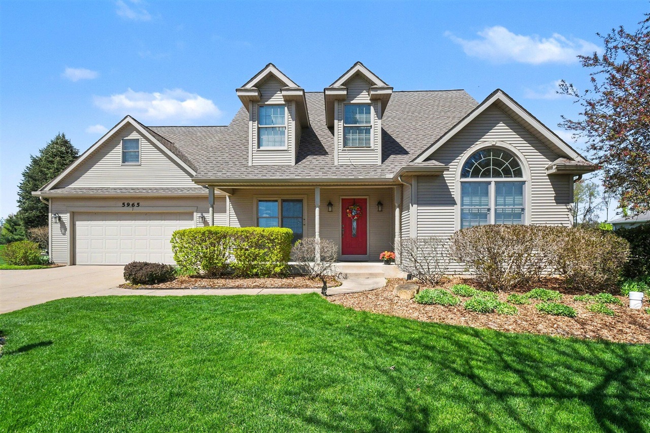 5965 Polly's Path Berrien Springs, MI 49103 - Photo 1 of 38