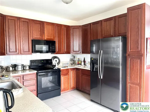 $3,300 | 4424 Beech Drive, Nazareth, PA 18064