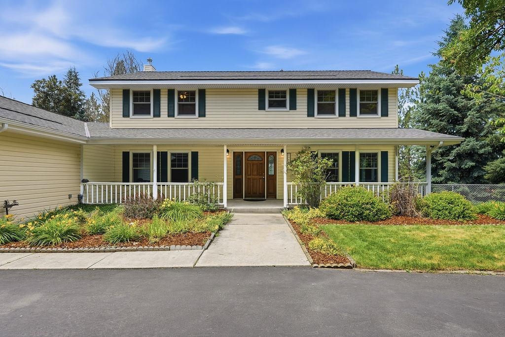 20607 North Market Road Colbert, WA 99005 - Photo 1 of 48