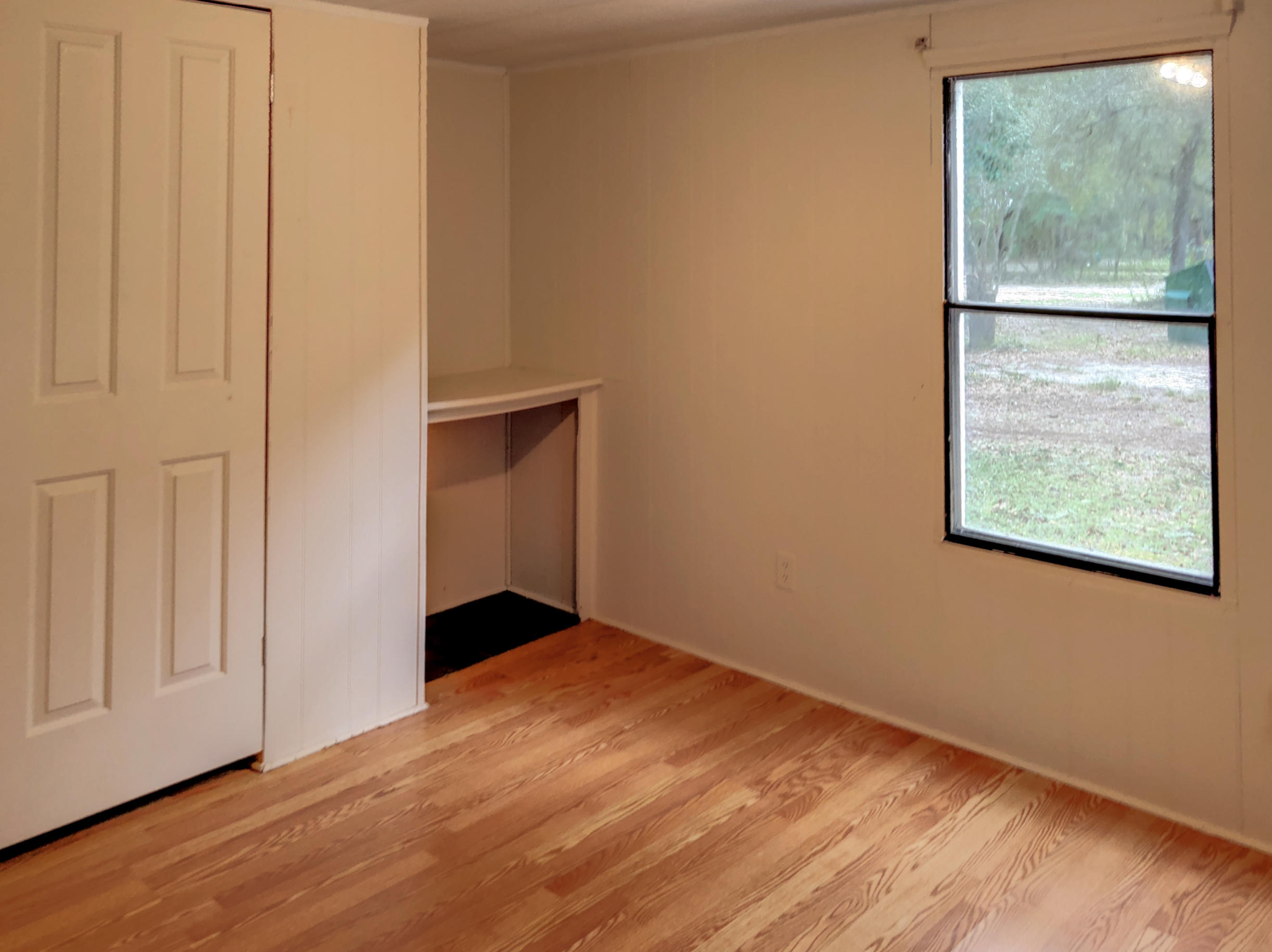 178 Whitfield Road Freeport, FL 32439 - Photo 13 of 29 Gallery Image 13