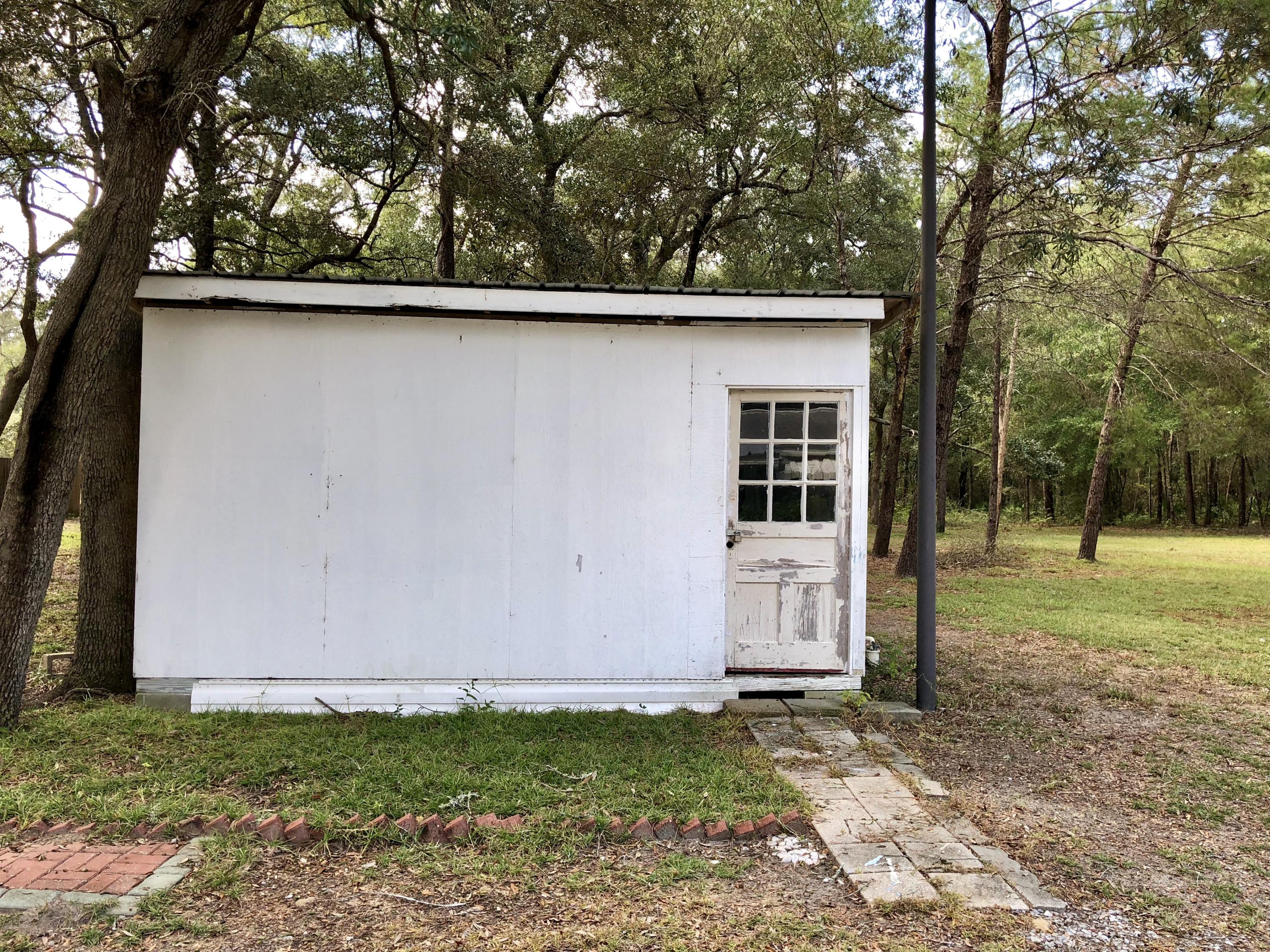 178 Whitfield Road Freeport, FL 32439 - Photo 20 of 29 Gallery Image 20