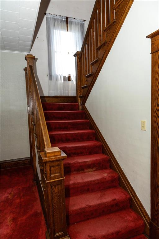 513 Lambertsville Road Stoystown, PA 15563 - Photo 19 of 49 a view of entryway