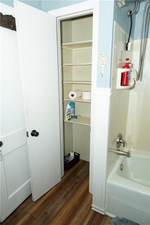 513 Lambertsville Road Stoystown, PA 15563 - Photo 38 of 49 a bathroom with a tub and sink