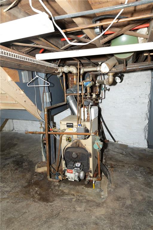 513 Lambertsville Road Stoystown, PA 15563 - Photo 39 of 49 a view of gym