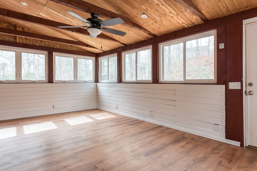 19 Meredith Road Sandwich, MA 02644 - Photo 11 of 40