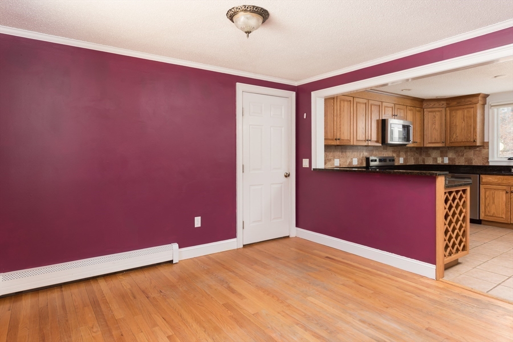 19 Meredith Road Sandwich, MA 02644 - Photo 13 of 40