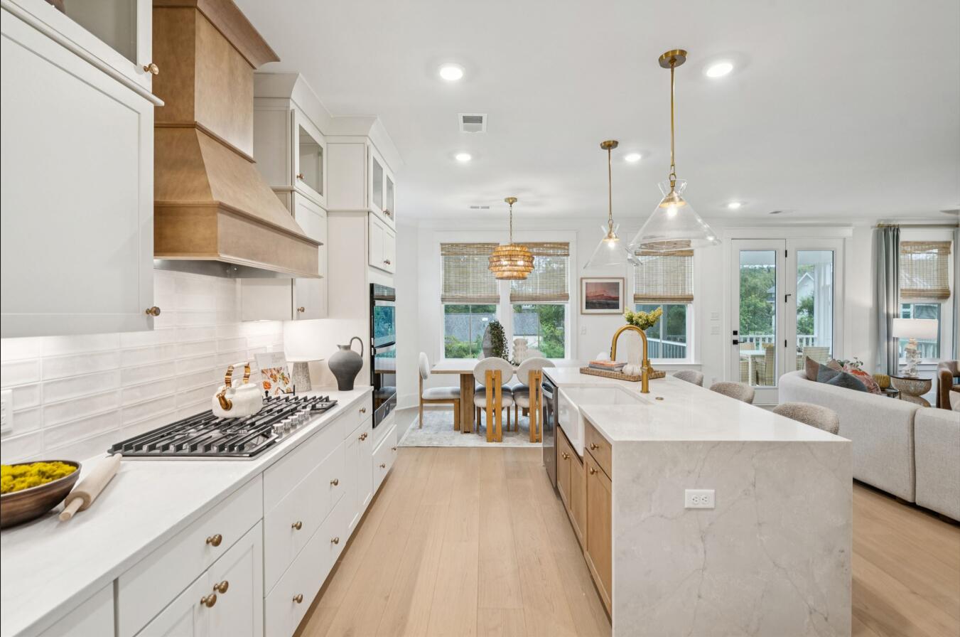 752 Minton Road Charleston, SC 29412 - Photo 24 of 41 KITCHEN 6 BREAKFAST VIEW