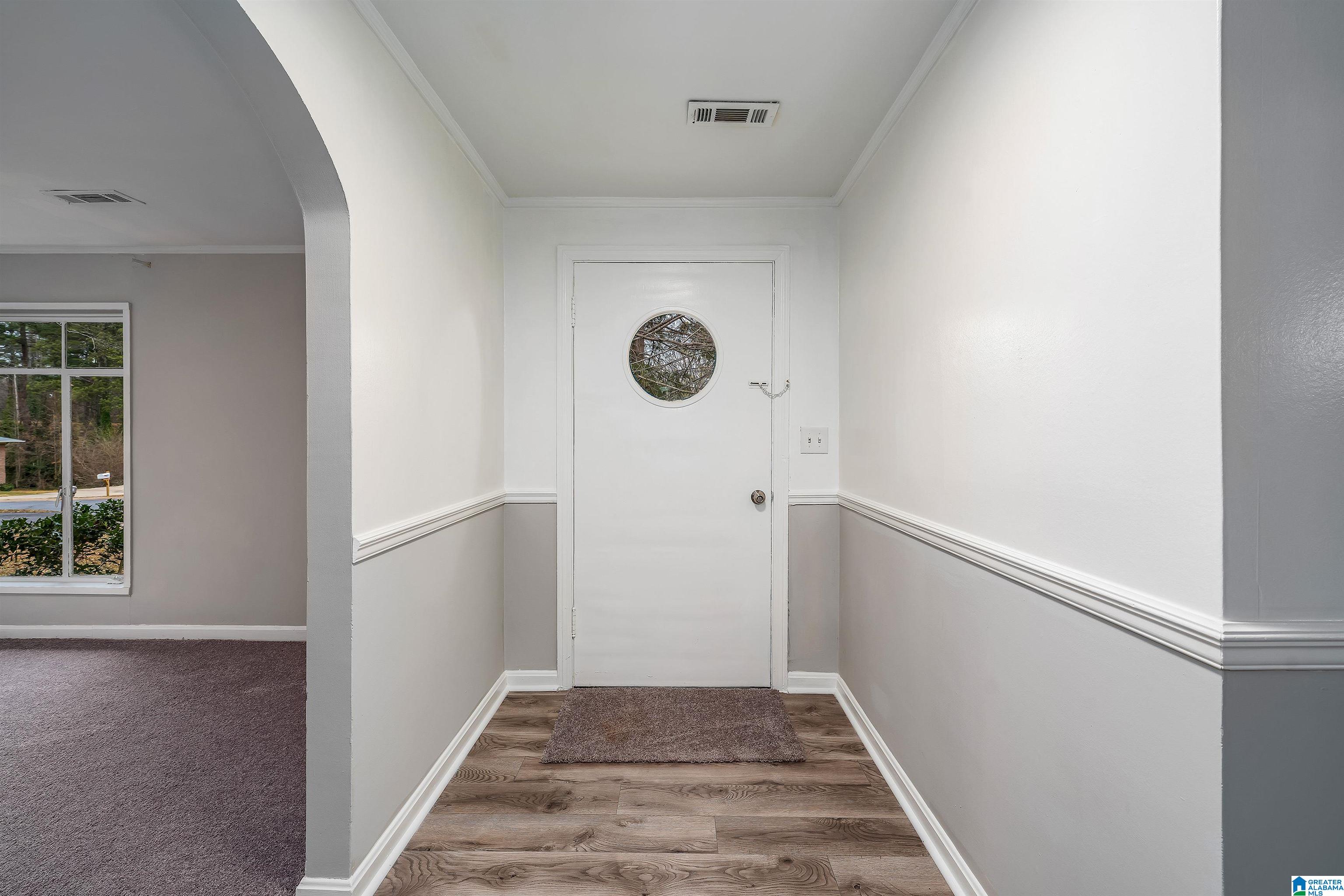 820 Montez Drive South Bessemer, AL 35022 - Photo 4 of 26
