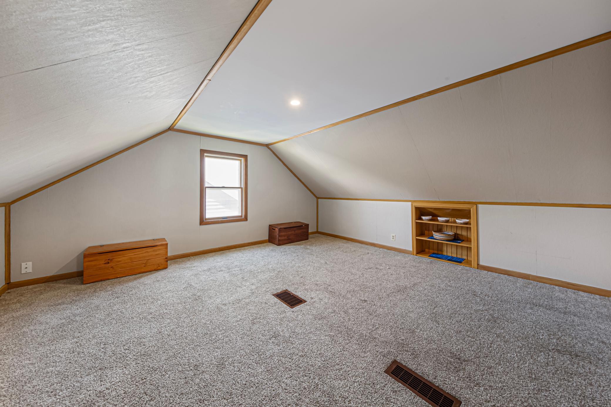 708 13th Avenue Southwest Austin, MN 55912 - Photo 19 of 29